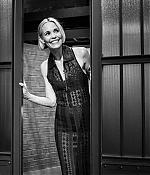 Leslie Bibb Web