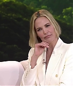 Leslie Bibb Web